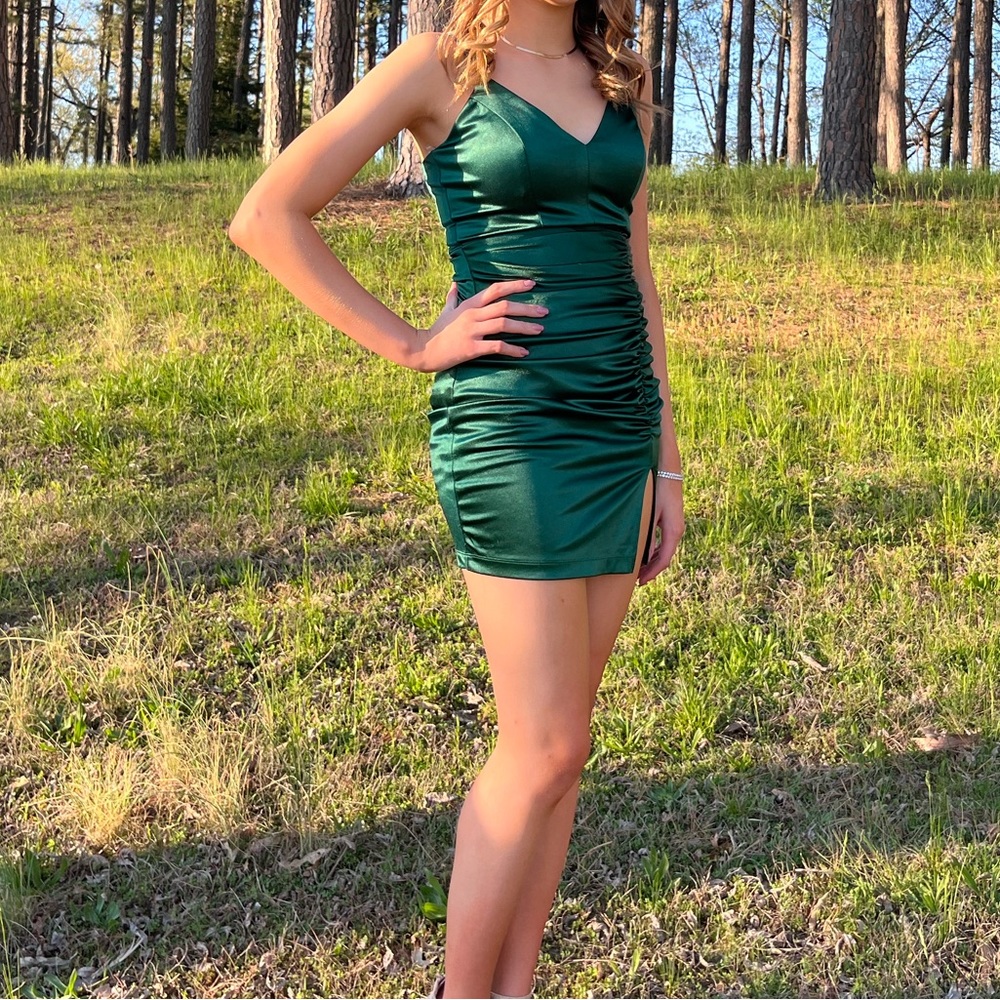 Hunter Green Homecoming/Special Occasion dress. Adult small